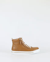 Kambah – Women's Tan Boot by Bay Lane