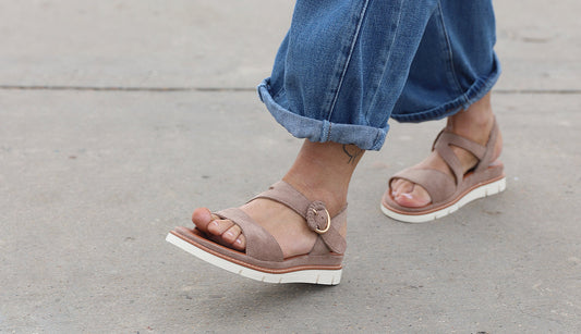 How to wear chocolate, latte and tan shoes this season