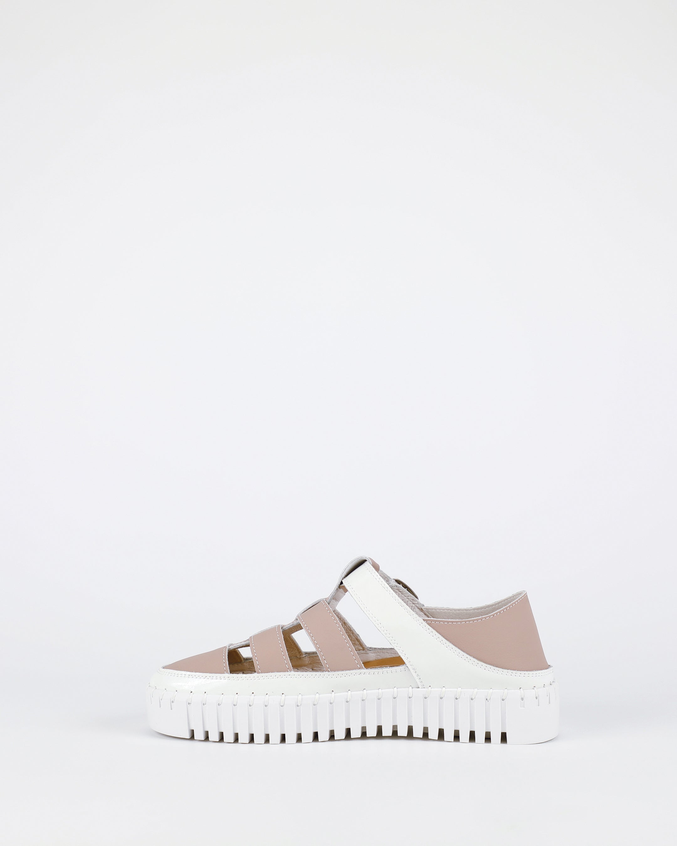 Maisy - Nude/White