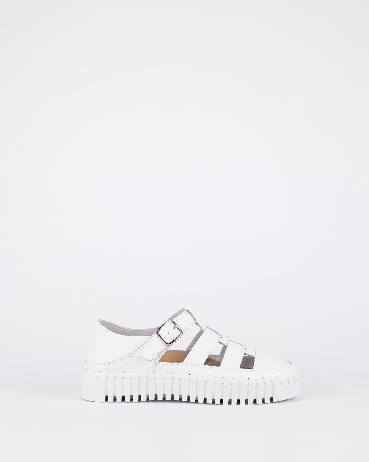 Maisy - White