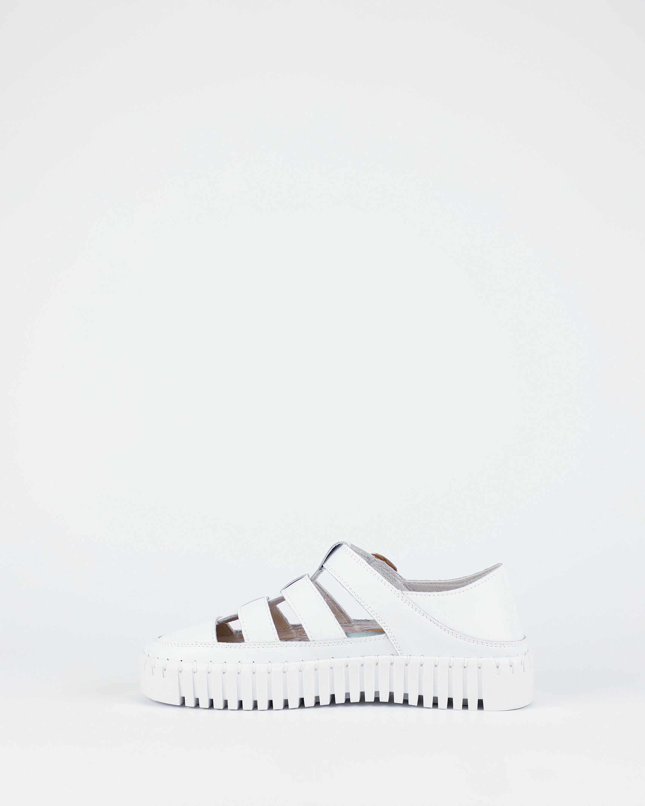 Maisy - White