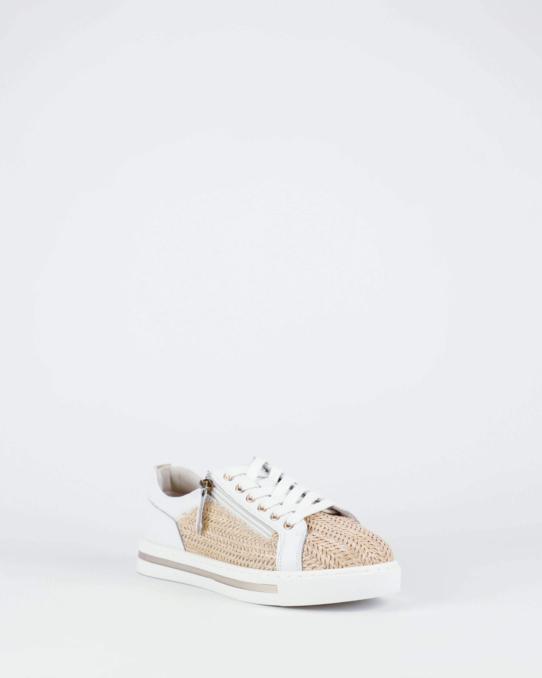 New Kiki - White Raffia