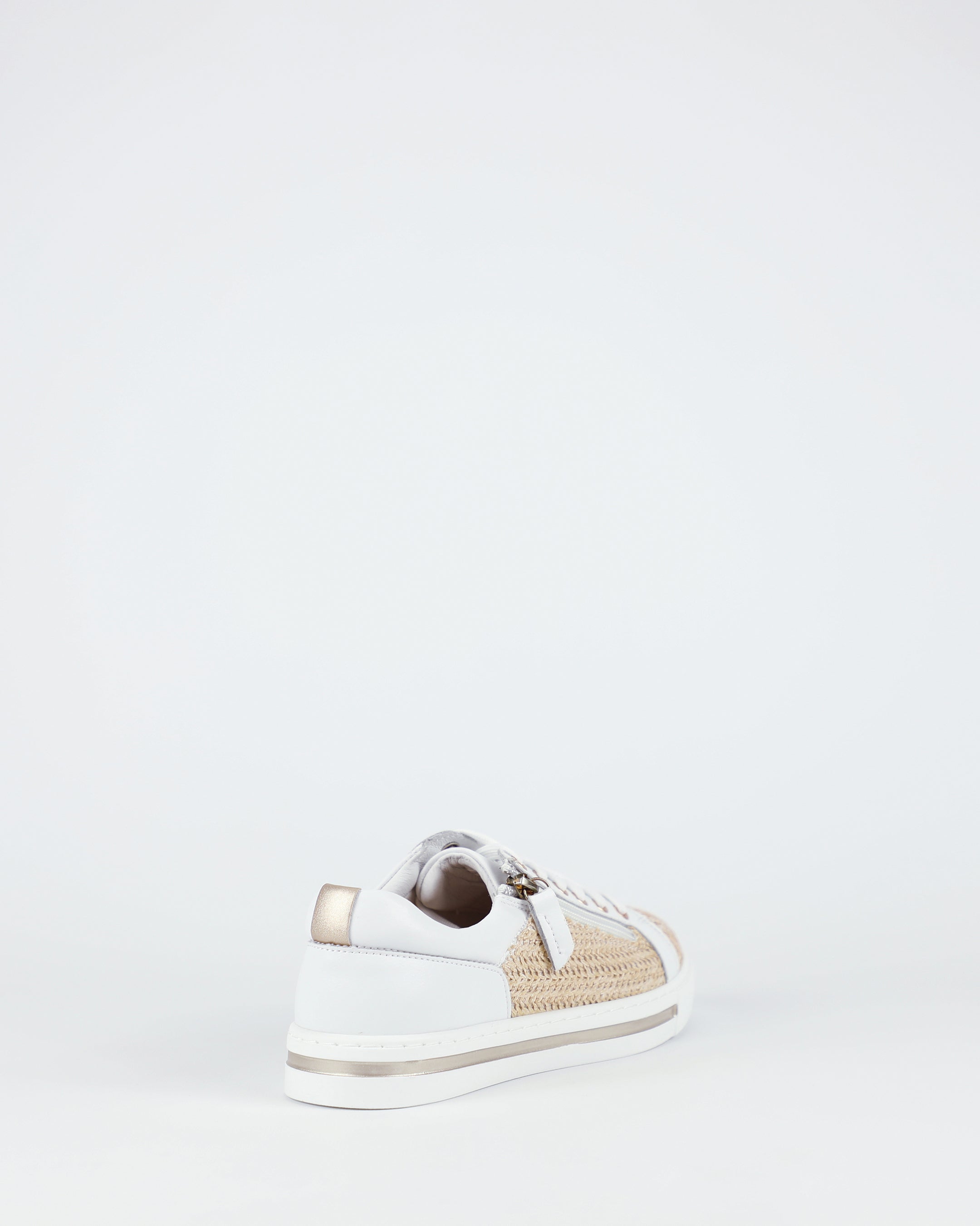 New Kiki - White Raffia