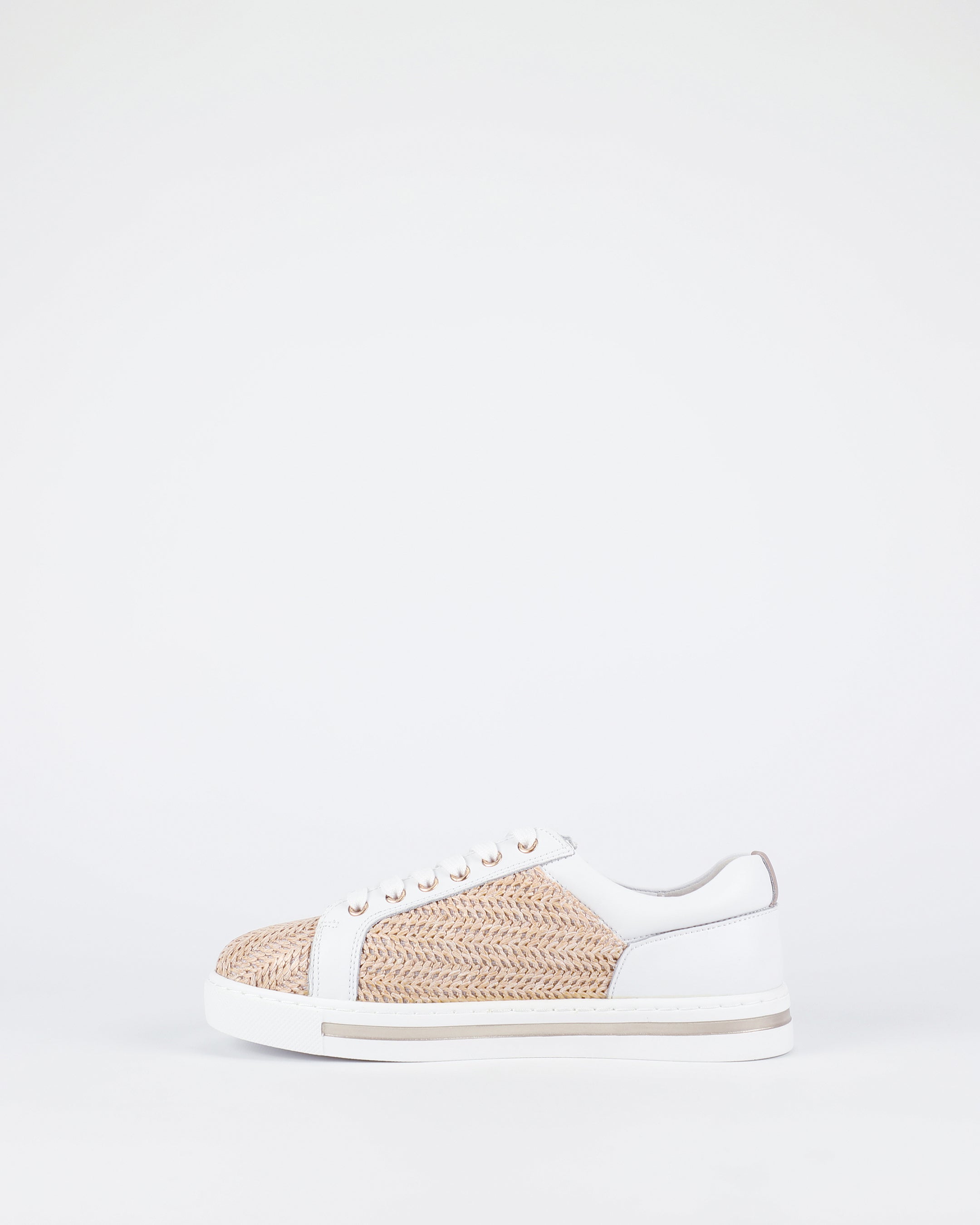 New Kiki - White Raffia