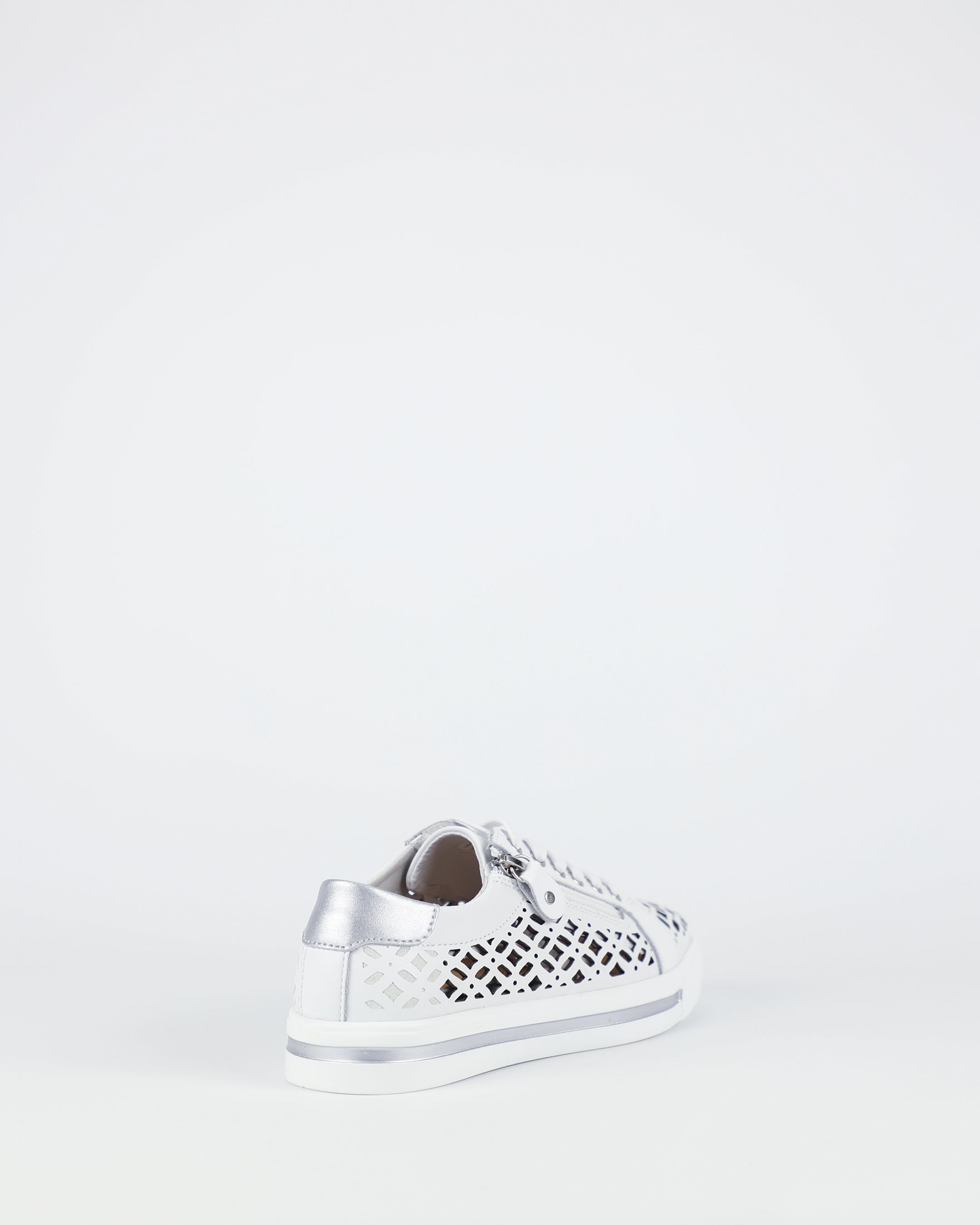 Nova - White