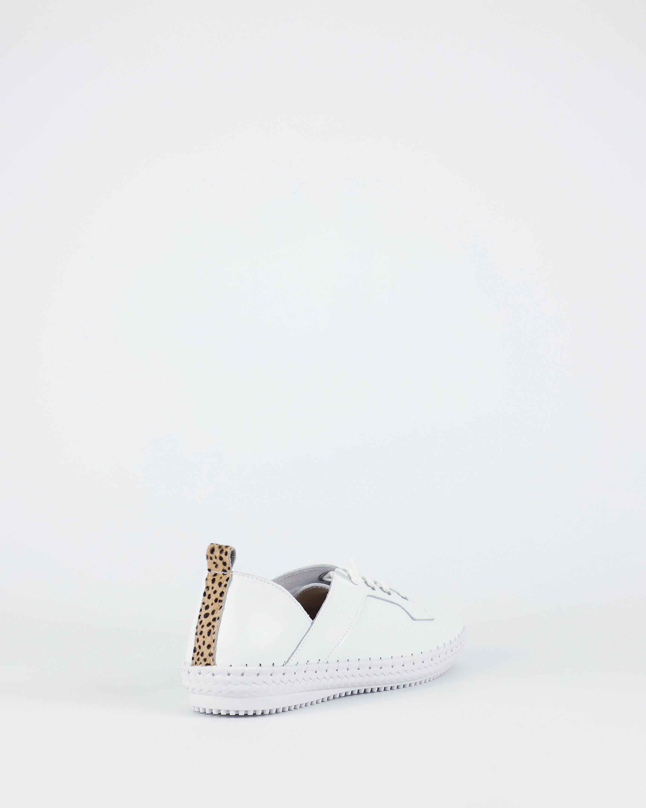 Scali - White