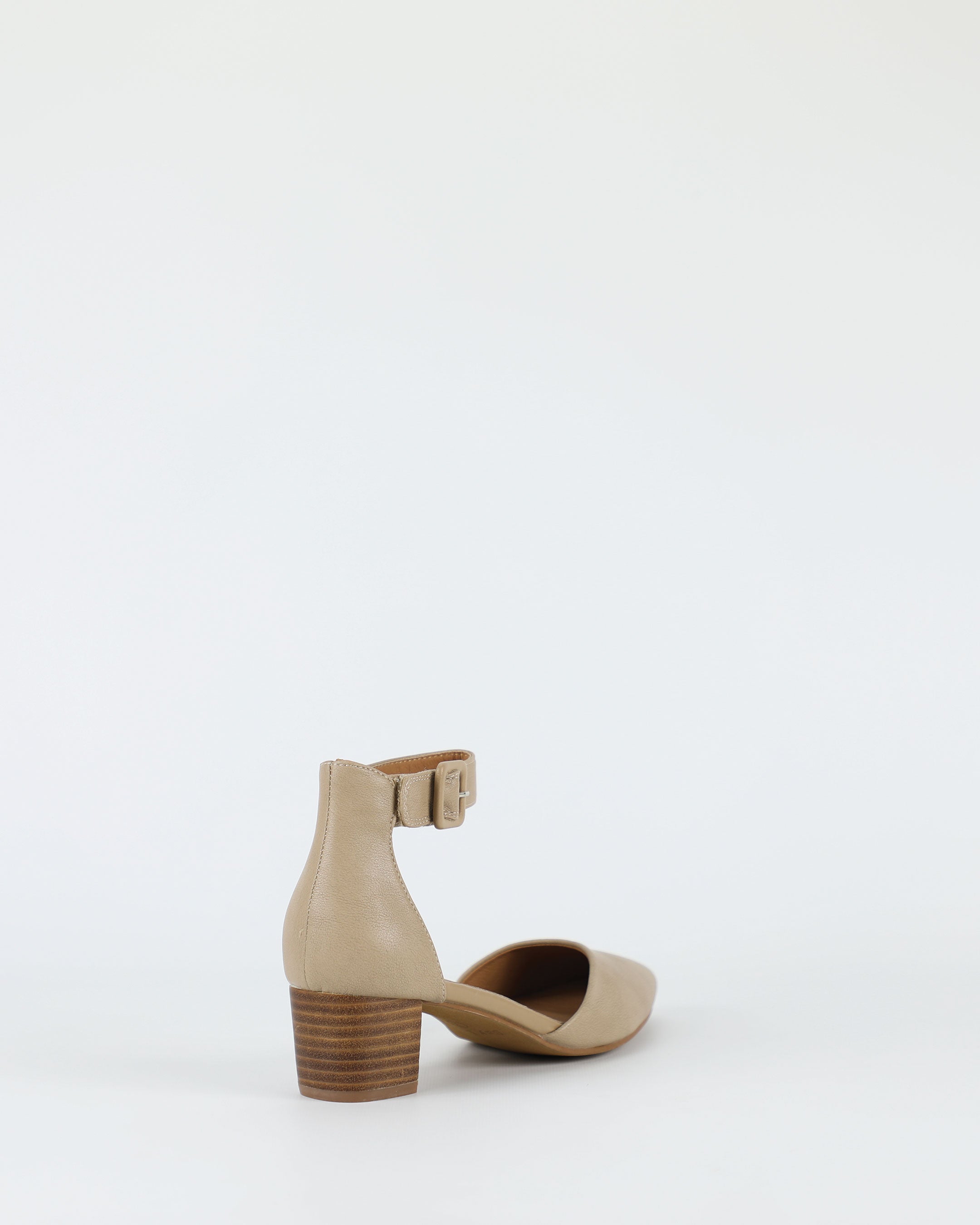 Tasman – Women's Latte Leather Sandal by Bay Lane